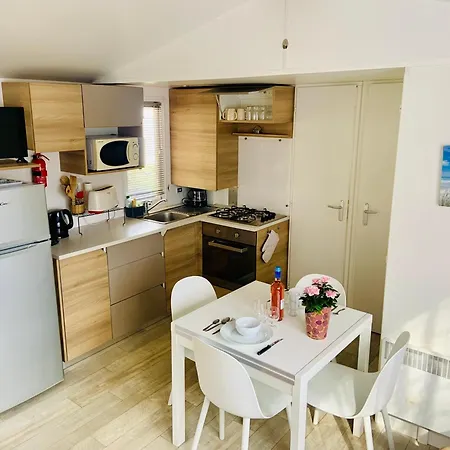 مكان تخييم Mobil Confort - Siblu 4 Etoiles 